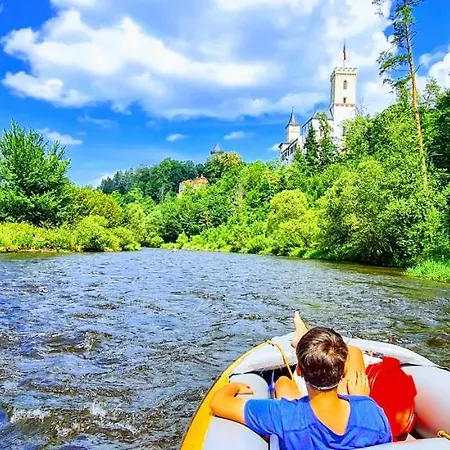 U Mikesu منزل للإقامة Vyšší Brod